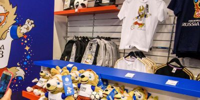 piala dunia merchandise asli - Ekings