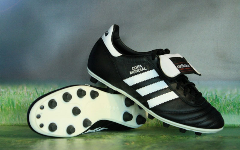 piala dunia sepatu adidas - Ekings