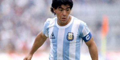 Piala Dunia aksi Maradona - Ekings