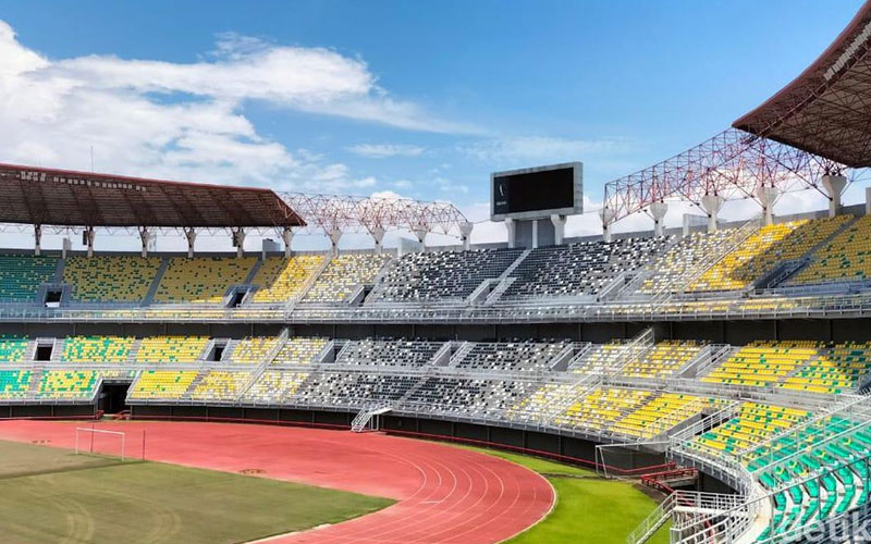 penghijauan stadion gbt piala dunia u17 - Ekings