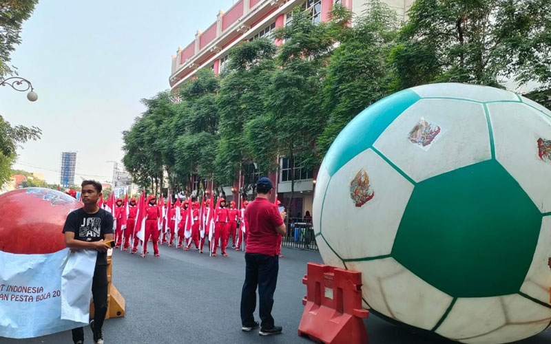 bola raksasa piala dunia u17 - Ekings